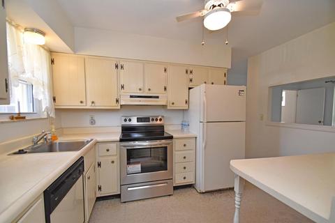 956 Harkin Dr, Forest Park, OH 45240 photo 16