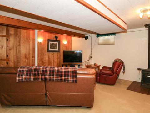 9211 Tag Dr, Cincinnati, OH 45231 photo 4