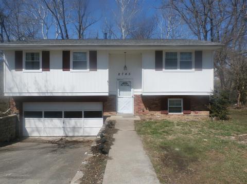 8745 Mockingbird Ln, Cincinnati, OH 45231 photo 3