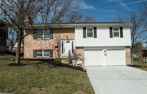 1724 Fallbrook Ln, Cincinnati, OH 45240 photo 1