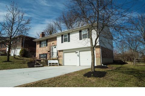 1724 Fallbrook Ln, Cincinnati, OH 45240 photo 2