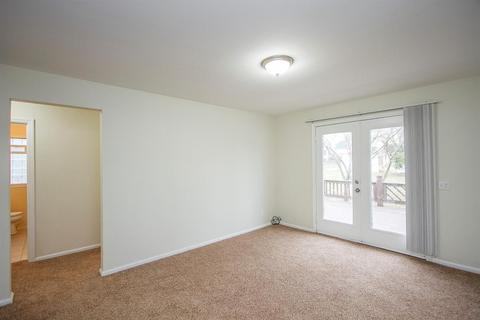 6788 Parkview Dr, Cincinnati, OH 45224 photo 5