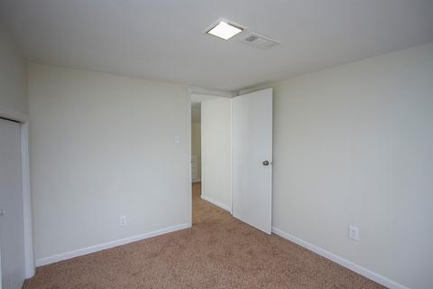 6788 Parkview Dr, Cincinnati, OH 45224 photo 18