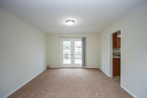 6788 Parkview Dr, Cincinnati, OH 45224 photo 4
