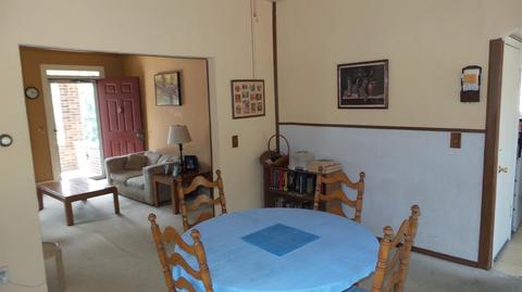 2392 Galbraith Rd, Cincinnati, OH 45237 photo 4