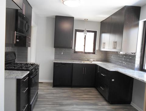 8429 Plainfield Rd, Cincinnati, OH 45236 photo 2