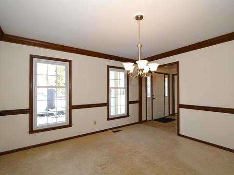 9049 Winthrop Dr, Montgomery, OH 45249 photo 8