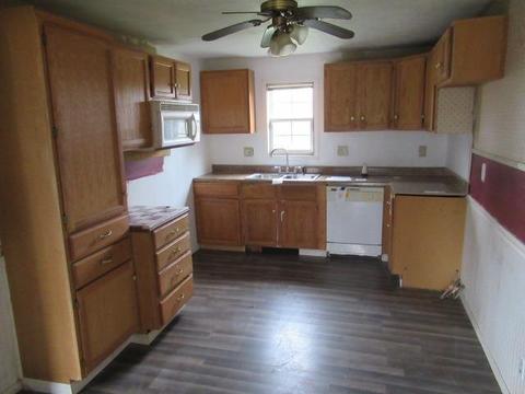 1315 Irvin Rd, Blanchester, OH 45107 photo 2