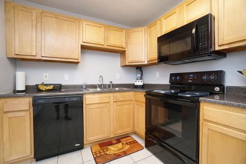 10443 Maria Ave, Cincinnati, OH 45231 photo 9