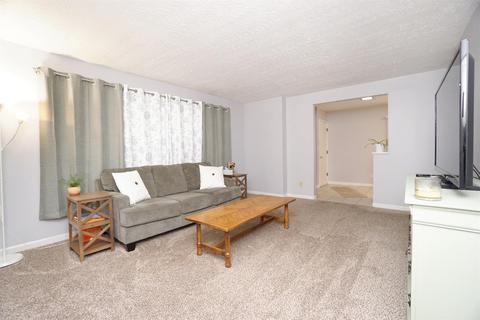 10443 Maria Ave, Cincinnati, OH 45231 photo 6