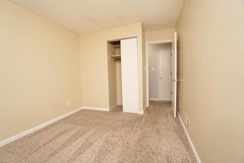 10443 Maria Ave, Cincinnati, OH 45231 photo 15