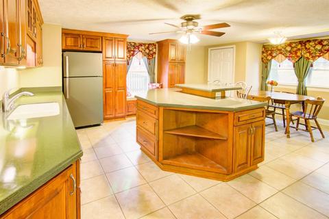 7819 State Rd, Cincinnati, OH 45255 photo 4