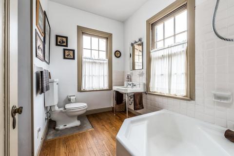3788 Clifton Ave, Cincinnati, OH 45220 photo 15