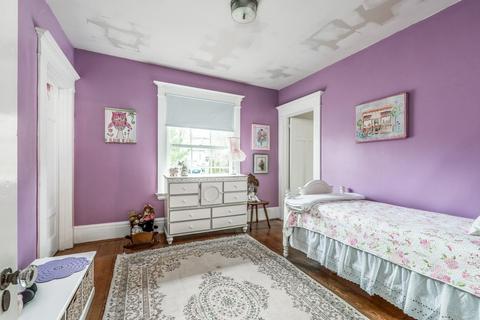 3788 Clifton Ave, Cincinnati, OH 45220 photo 18