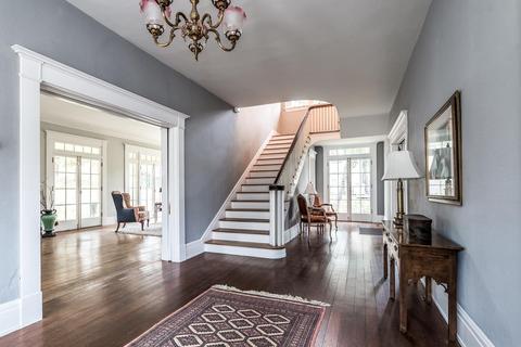 3788 Clifton Ave, Cincinnati, OH 45220 photo 5