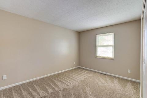 9904 Beau Ln, Cincinnati, OH 45231 photo 10