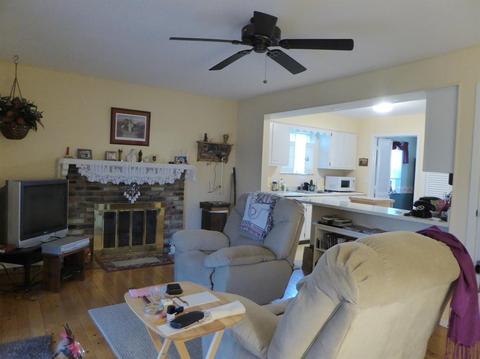 1967 Fallbrook Ln, Cincinnati, OH 45240 photo 6