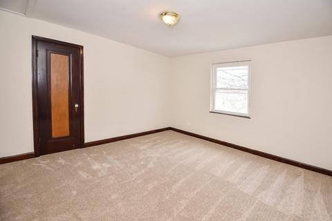 2896 Kling Ave, Cincinnati, OH 45211 photo 18