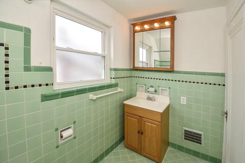 2896 Kling Ave, Cincinnati, OH 45211 photo 19