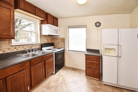 2896 Kling Ave, Cincinnati, OH 45211 photo 8