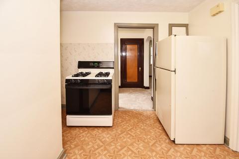 2896 Kling Ave, Cincinnati, OH 45211 photo 17