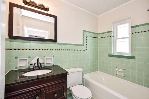 2896 Kling Ave, Cincinnati, OH 45211 photo 10