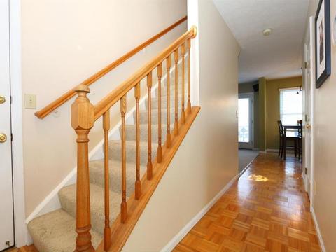 4640 Laurel View Dr, Cincinnati, OH 45244 photo 6