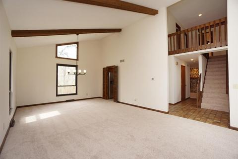 527 Shade Rd, Cincinnati, OH 45255 photo 4