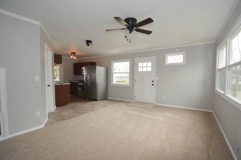 209 Circle Dr, Mason, OH 45040 photo 2