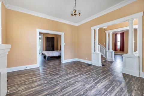 2719 Hackberry St, Cincinnati, OH 45206 photo 10