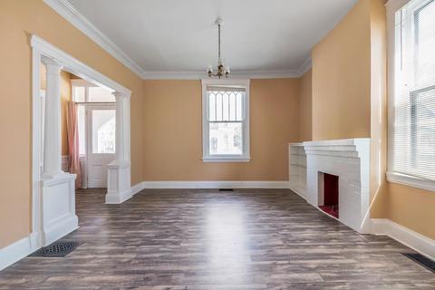 2719 Hackberry St, Cincinnati, OH 45206 photo 9