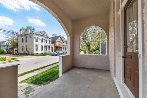 2719 Hackberry St, Cincinnati, OH 45206 photo 2