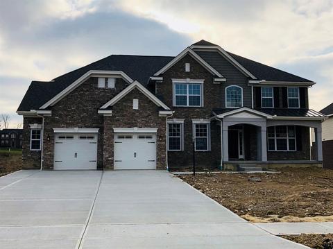 8212 Abbey Ln, Cleves, OH 45002 photo 1