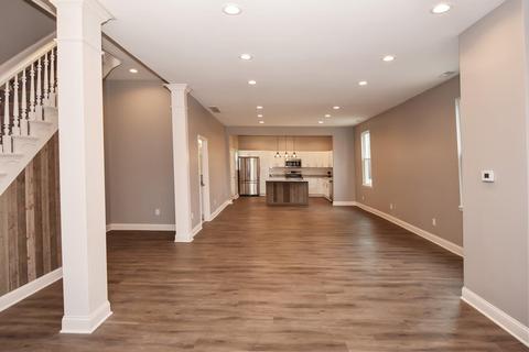 739 Wayne St, Cincinnati, OH 45206 photo 3