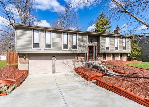 12094 Hazelhurst Dr, Cincinnati, OH 45240 photo 2