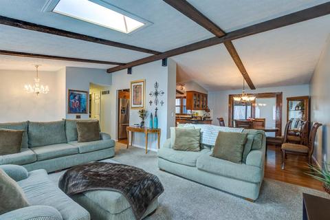 12094 Hazelhurst Dr, Cincinnati, OH 45240 photo 8