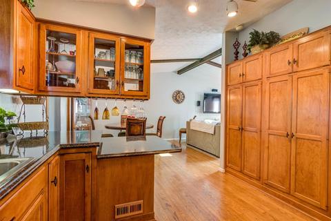 12094 Hazelhurst Dr, Cincinnati, OH 45240 photo 12