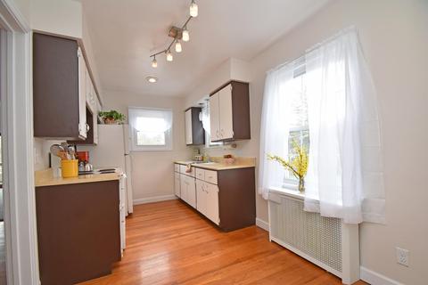 6877 Somerset Dr, Cincinnati, OH 45224 photo 5