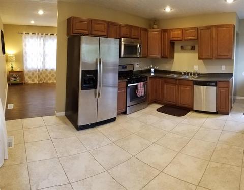 498 Glenrose Ln, Cincinnati, OH 45244 photo 4