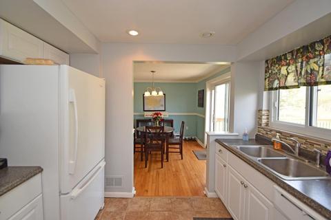 560 Sonny Ln, Cincinnati, OH 45244 photo 9