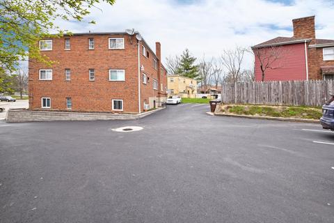 4801 Madison Rd, Cincinnati, OH 45227 photo 3