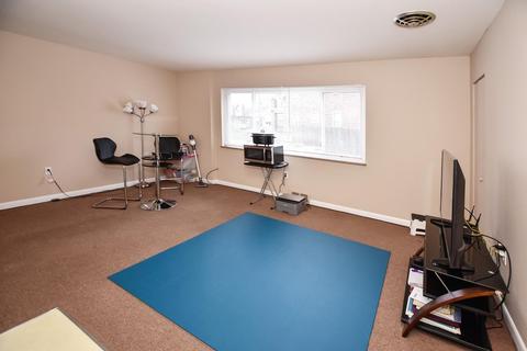 4801 Madison Rd, Cincinnati, OH 45227 photo 7