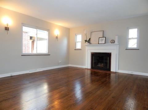 6936 Bramble Ave, Cincinnati, OH 45227 photo 4