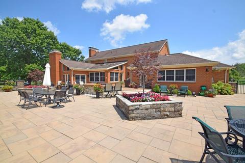 401 Heathgate Rd, Cincinnati, OH 45255 photo 30
