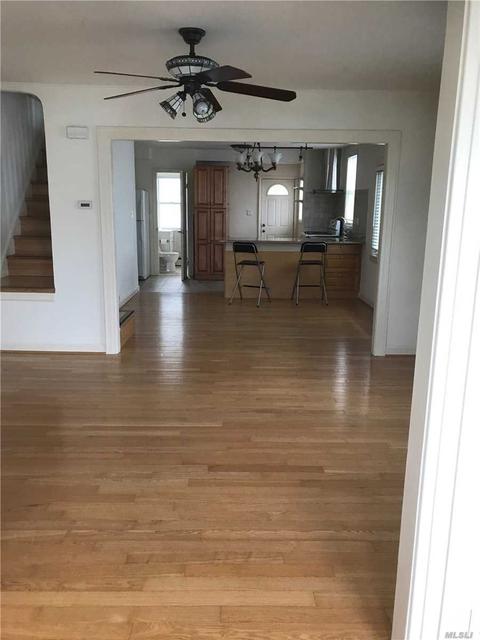 401 Heathgate Rd, Cincinnati, OH 45255 photo 3