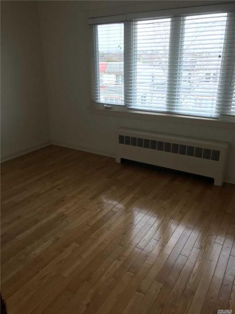 401 Heathgate Rd, Cincinnati, OH 45255 photo 5