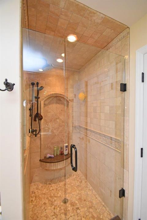 401 Heathgate Rd, Cincinnati, OH 45255 photo 22