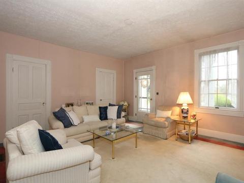 552 Beechtree Dr, Cincinnati, OH 45224 photo 4