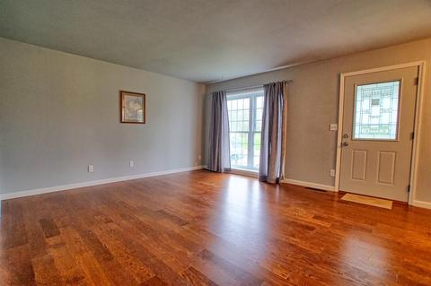 9701 Wildbrook Ln, Cincinnati, OH 45231 photo 4