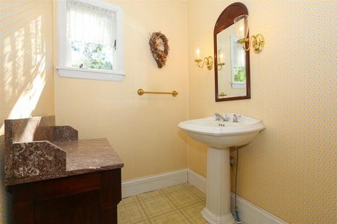 357 Beech Ave, Wyoming, OH 45215 photo 20